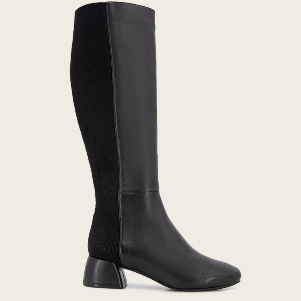 Kenneth Cole Gentle Souls - Emily Tall Stretch Boots - Size 9 in Black